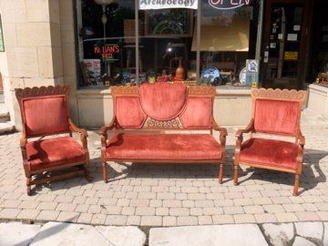 Sofa set