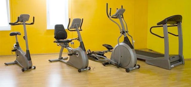 Fitness equipment online brokers