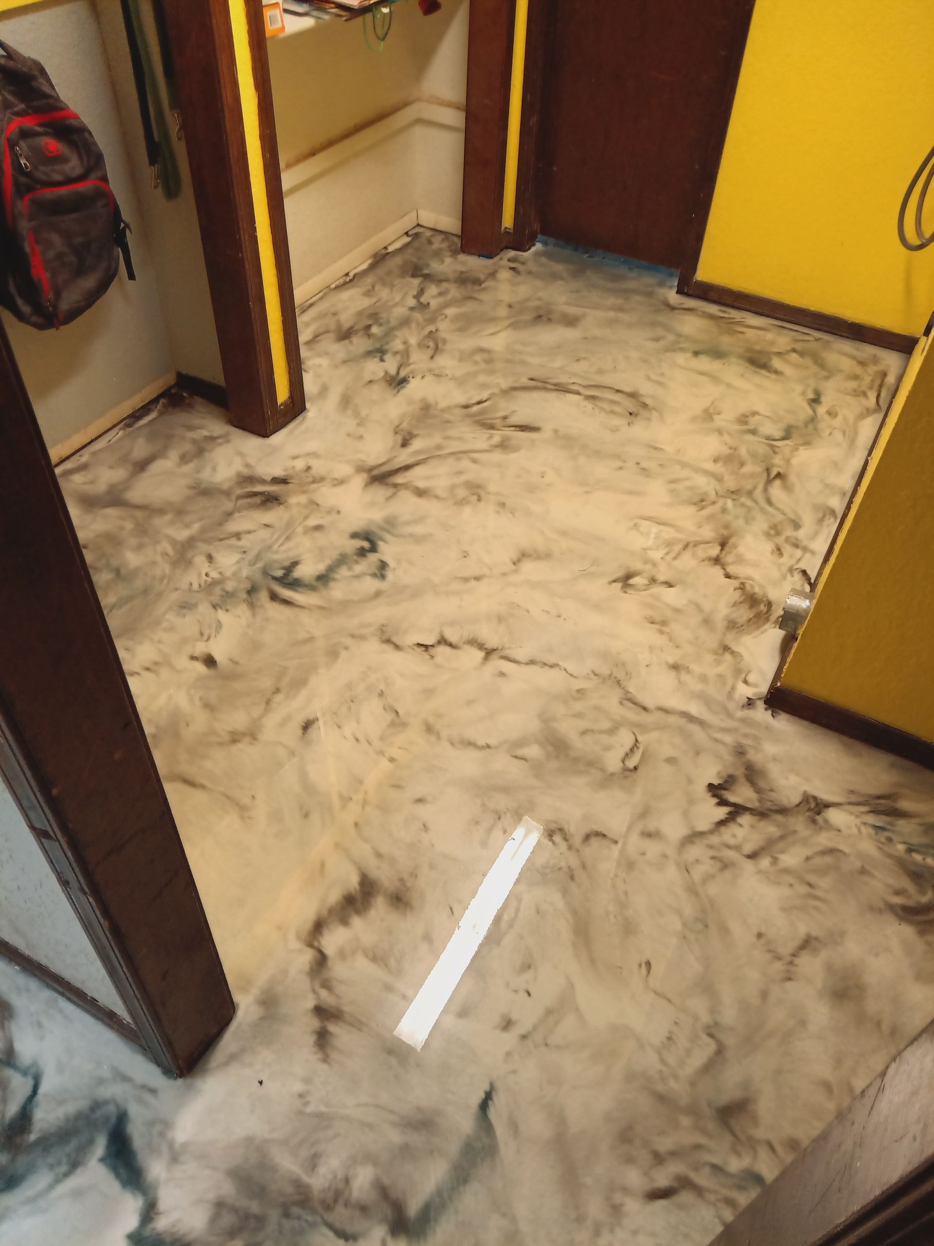 White and brown floor epoxy coatings