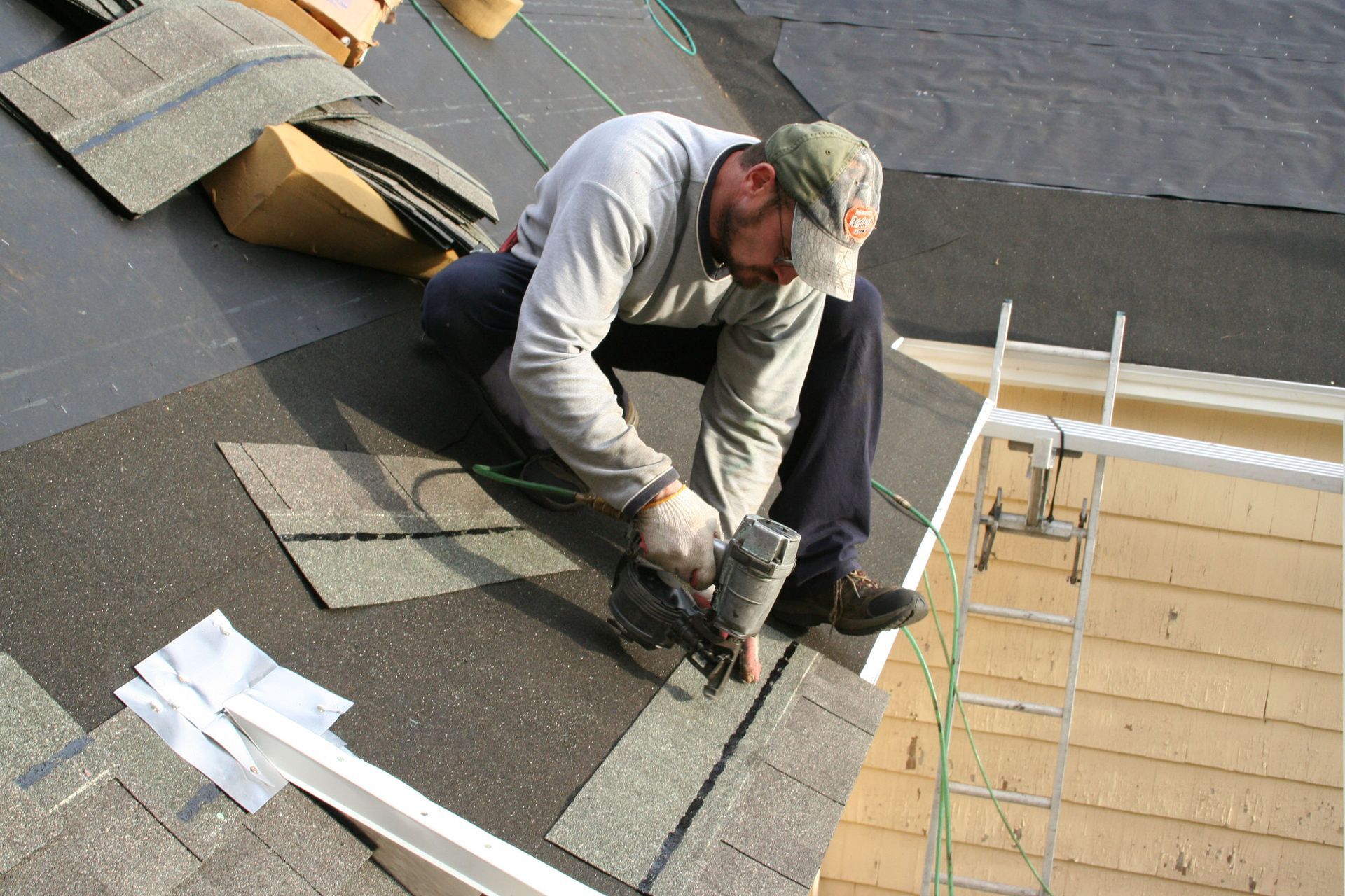 roofing professionals	