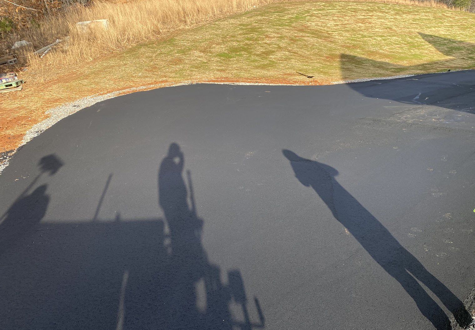 Asphalt and sealcoating services