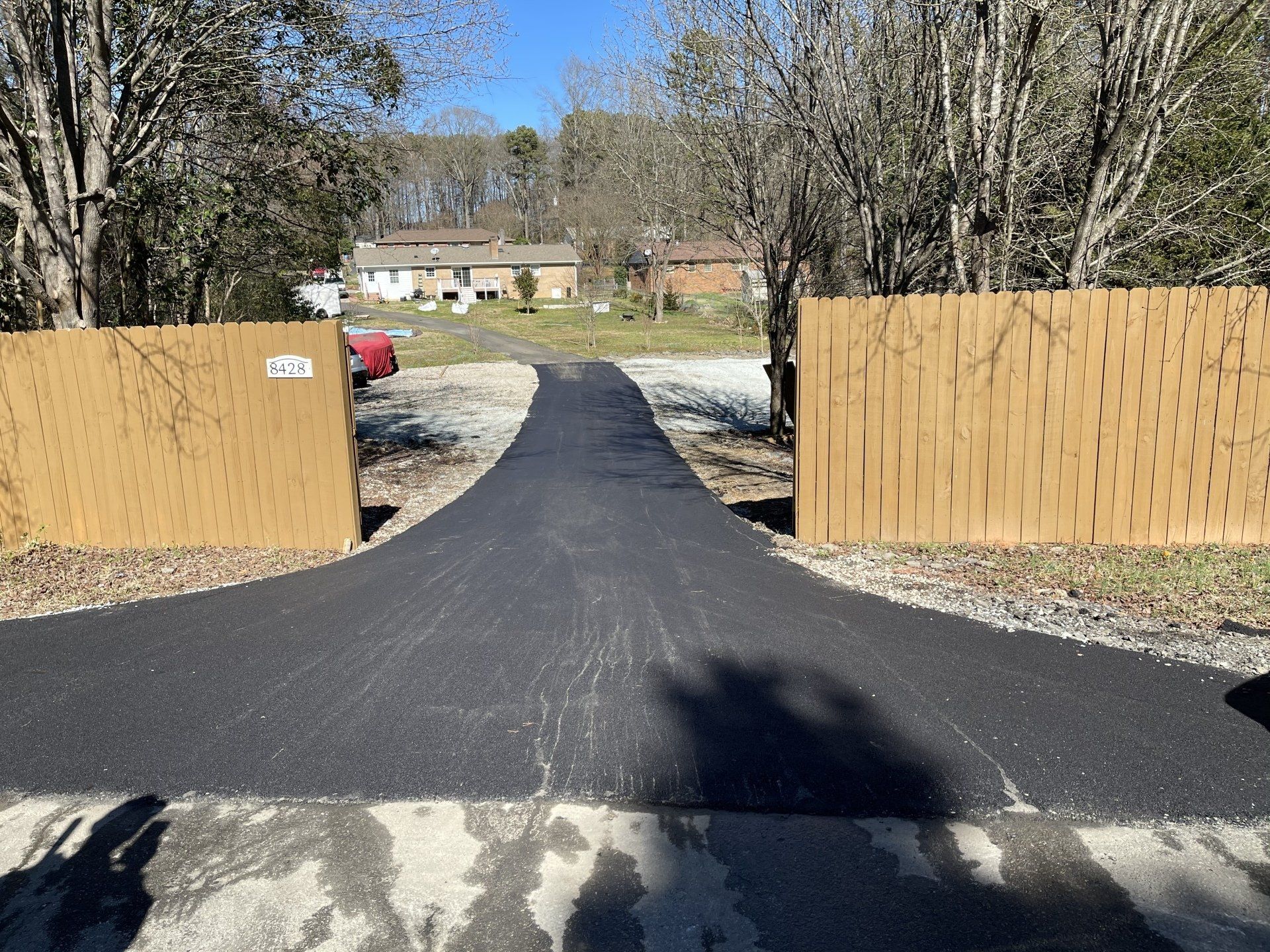 Asphalt and sealcoating services