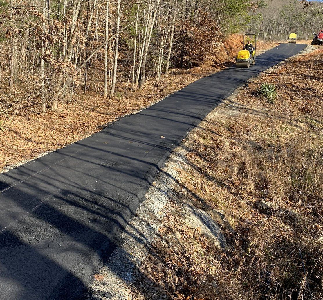 Asphalt and sealcoating services