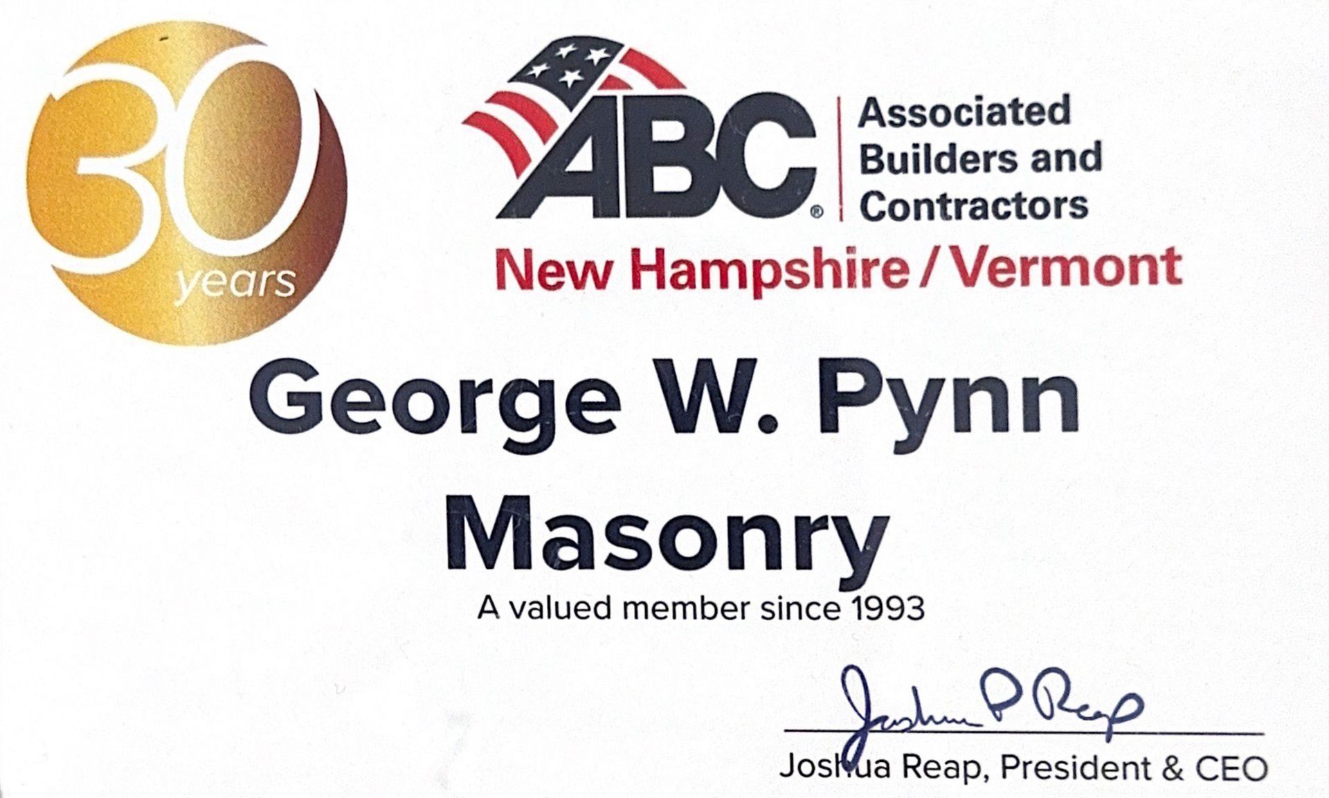 A plaque that says George W. Pynn on it.