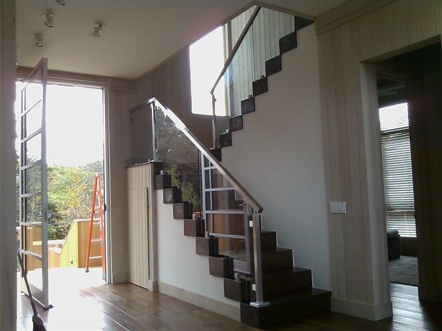 Staircase glass