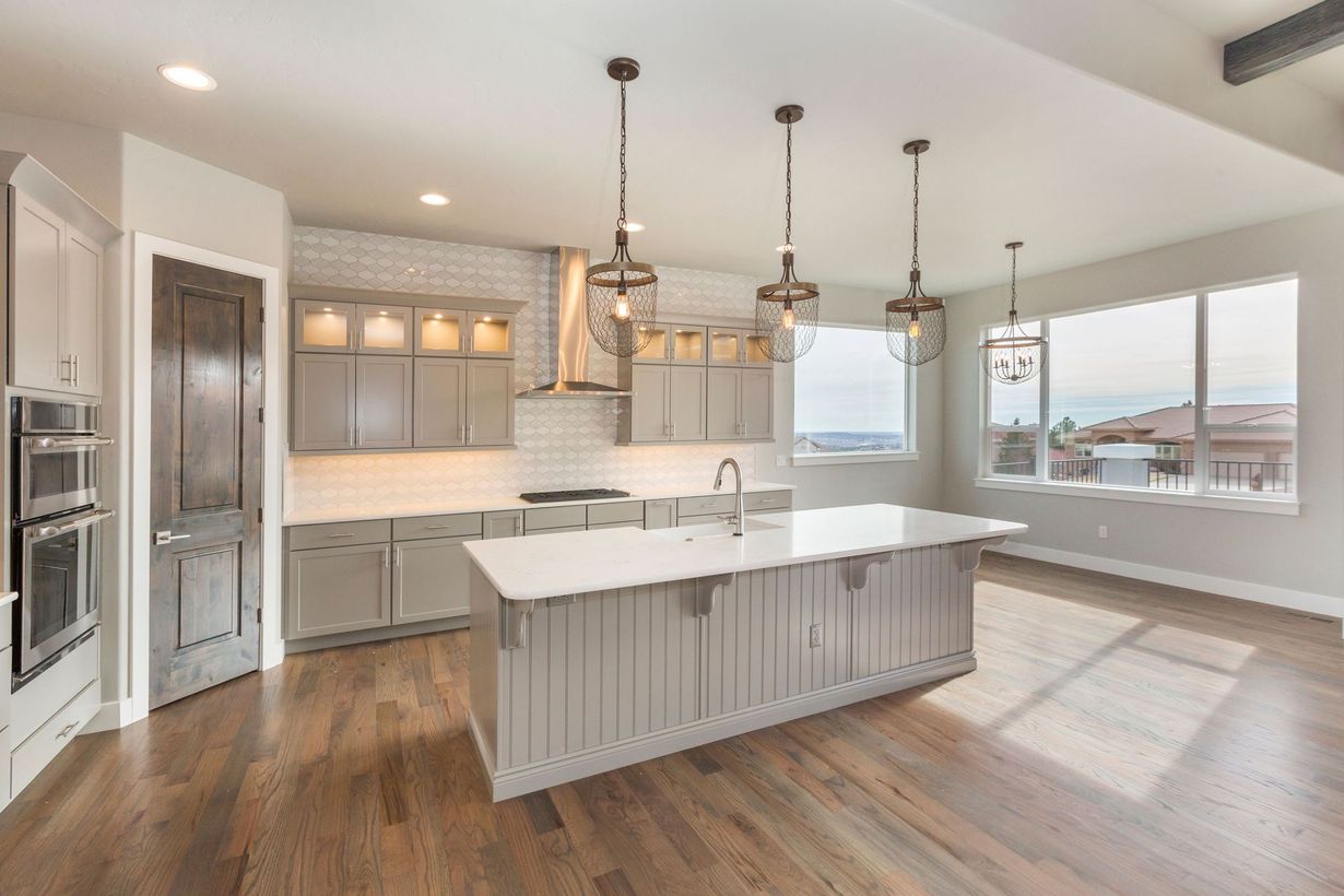 Cabinet Factories Outlet-Redlands