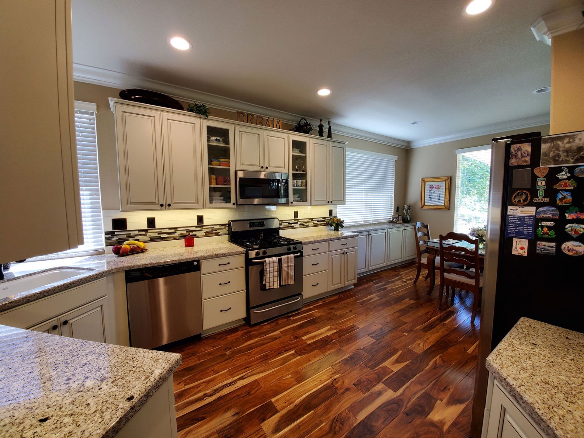 Cabinet Factories Outlet-Redlands