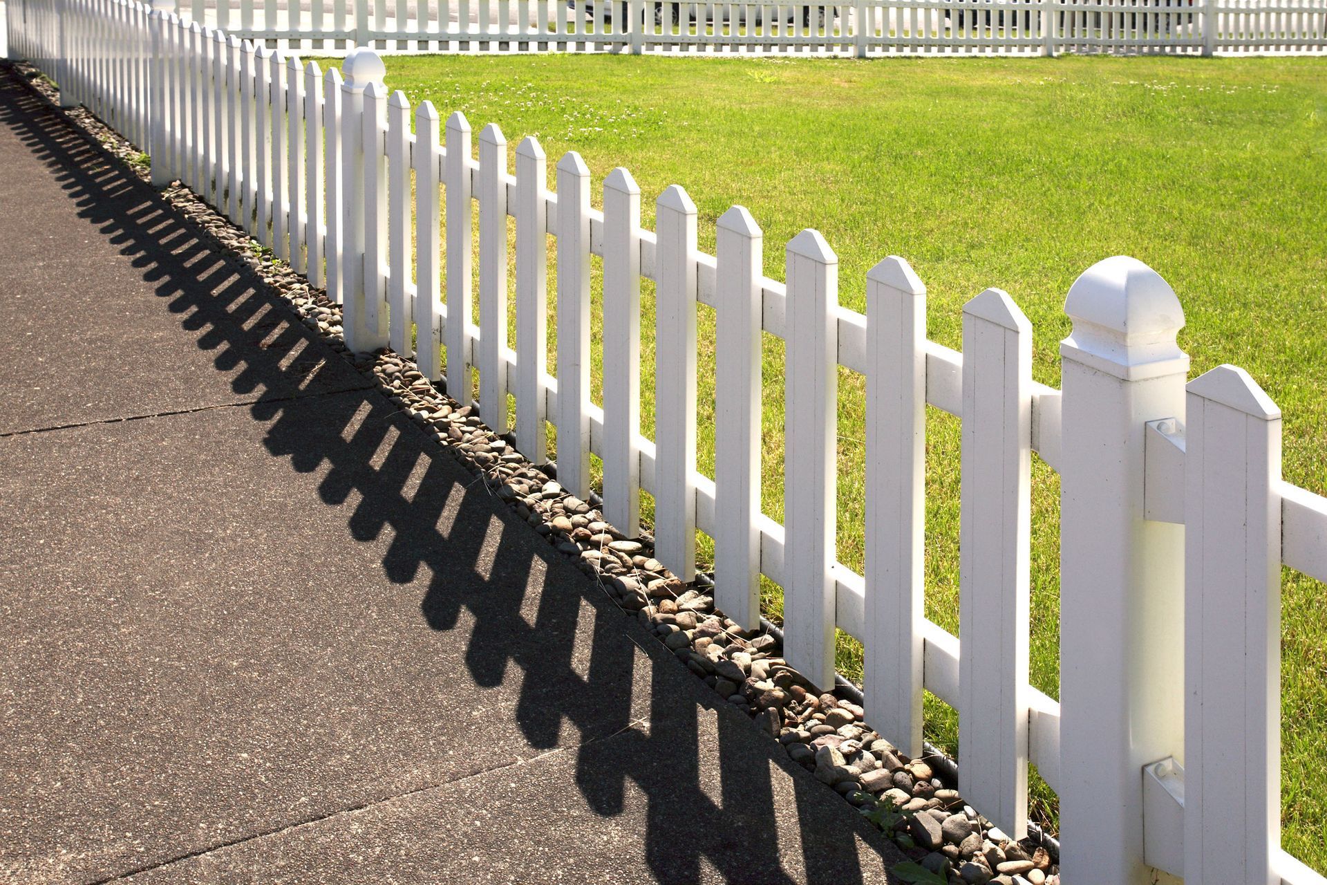fence contractor