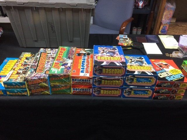 Gizmo's Sportscards photo