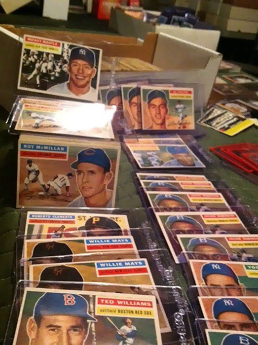 Gizmo's Sportscards photo