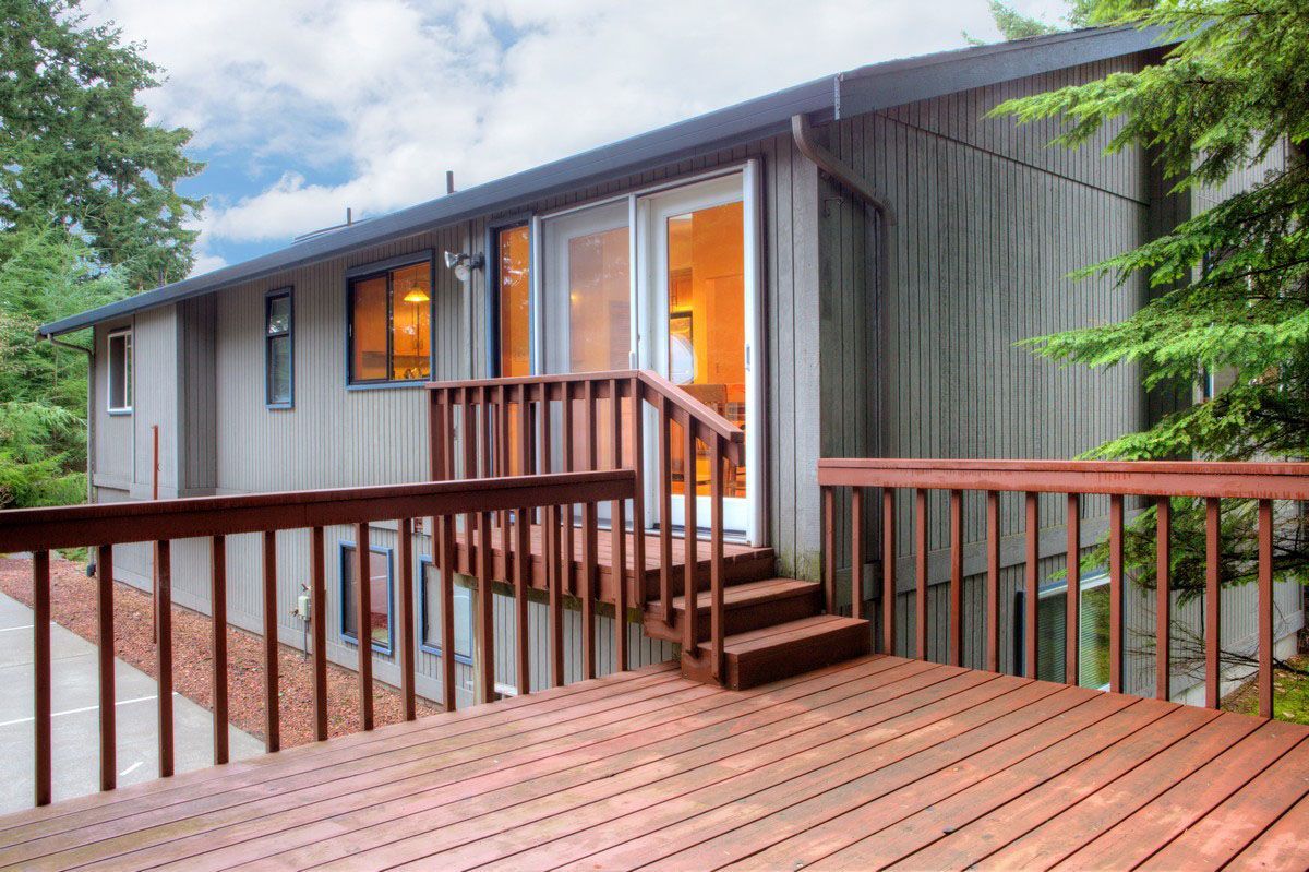 deck contractors