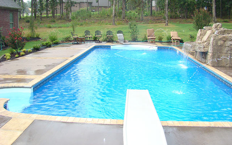 Clean pool