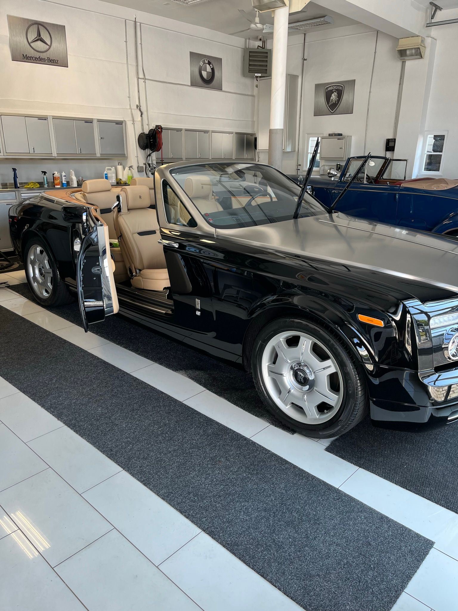 Auto Detailing Service #24