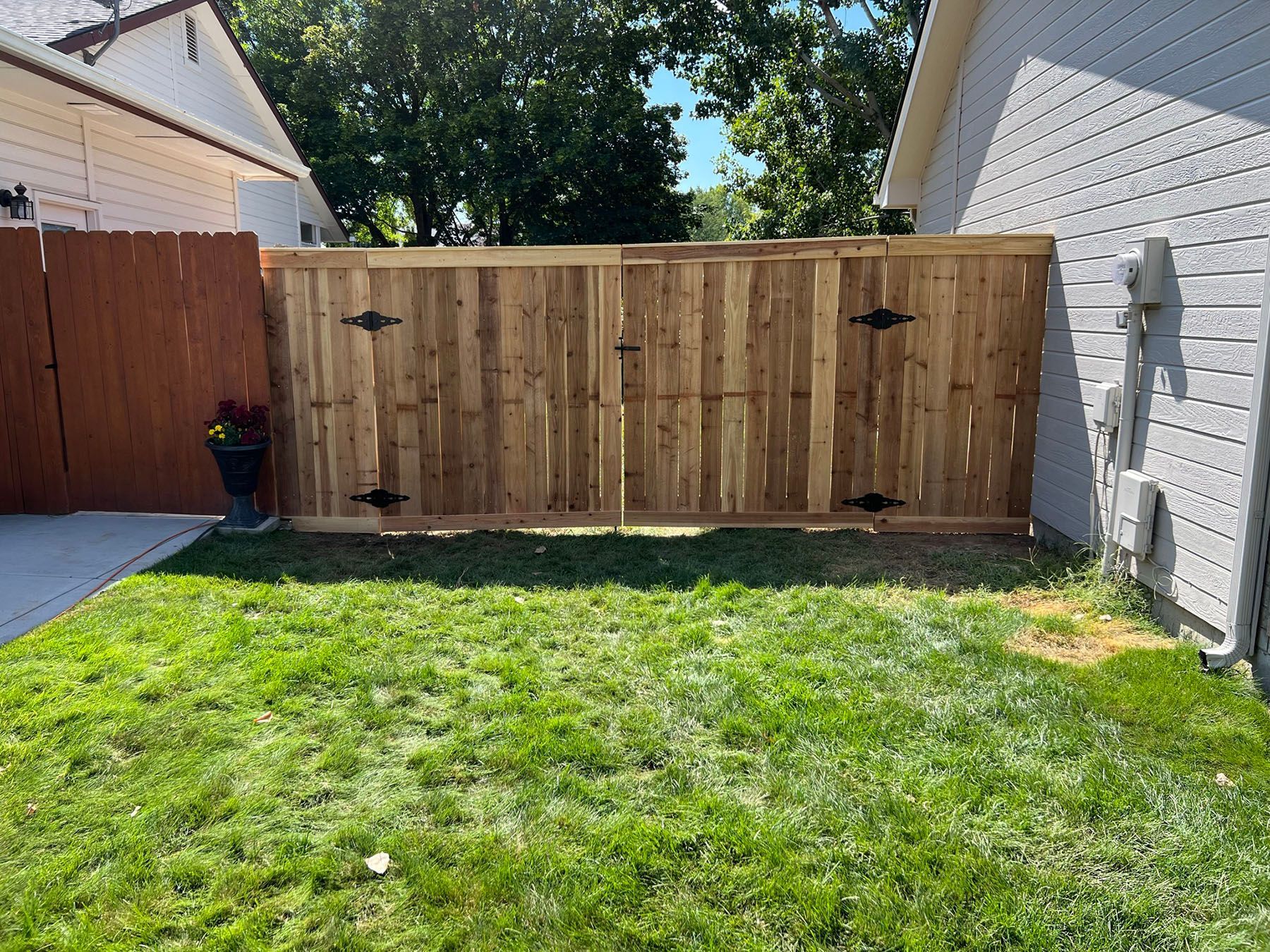 Fencing services