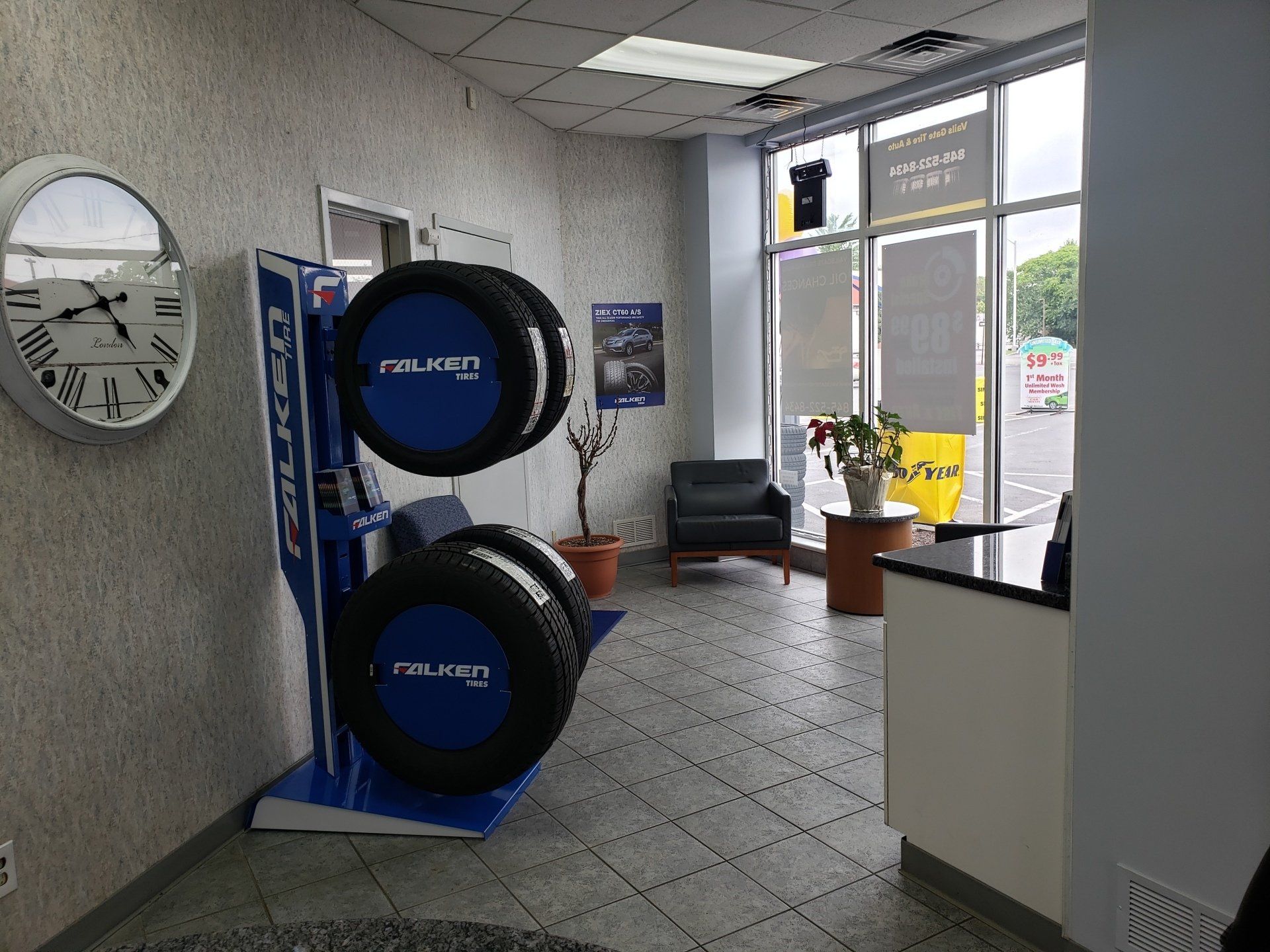 Tire service - Vails Gate Tire & Auto - 898 Blooming Grove Tpke New Windsor, NY 12553