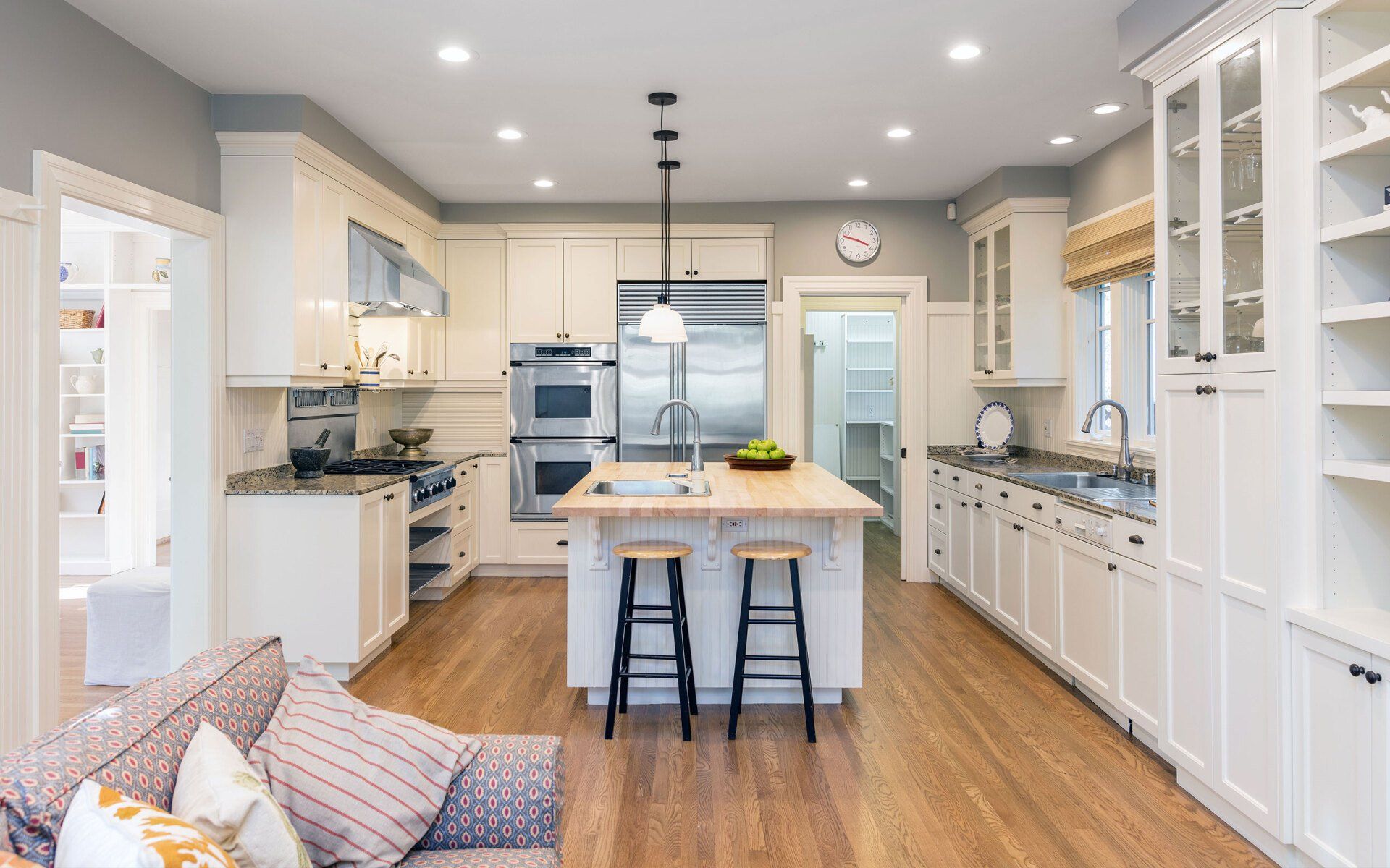 Traditional Or Transitional Kitchen Remodel by Wardens Kitchen & Appliance Gallery — Project 2 project photo