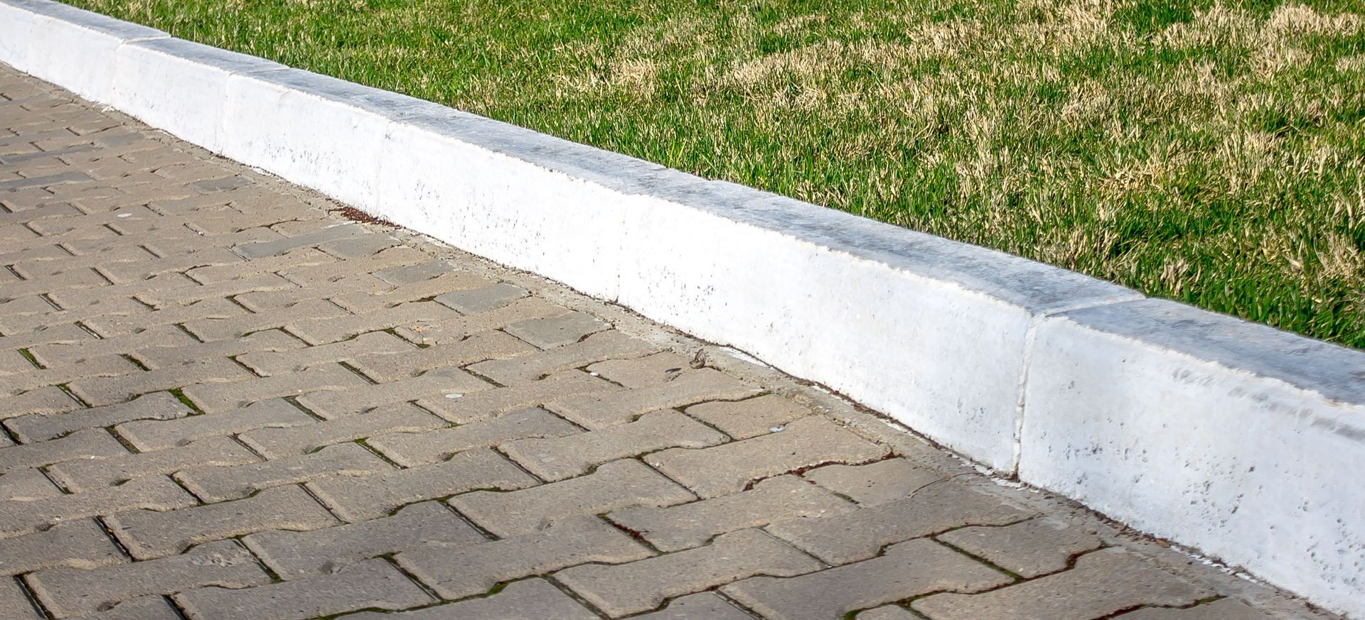 concrete curbing services