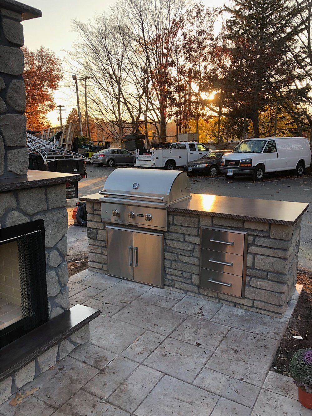 Outdoor kitchen