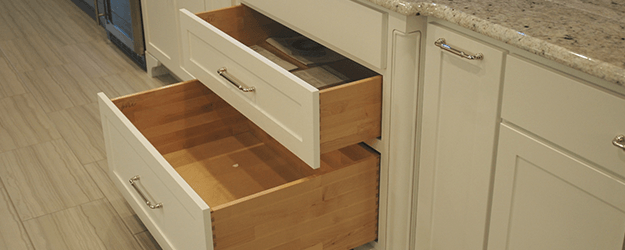 Dovetail drawer boxes