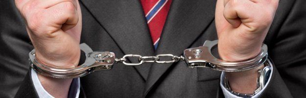 Handcuff