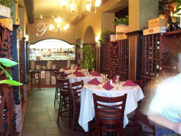Pino's Italian Grill - Sarasota
