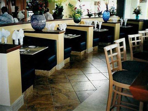 Island Way Grill - Clearwater Beach