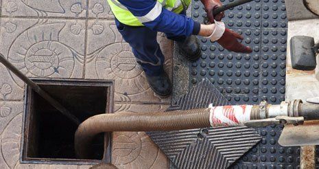 Cleaning the sewer