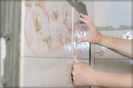 Ceramic wall installation