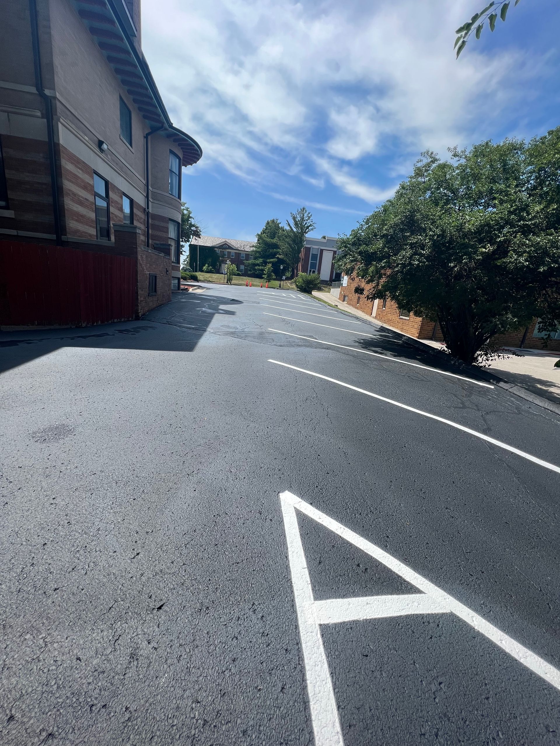 asphalt crack filling