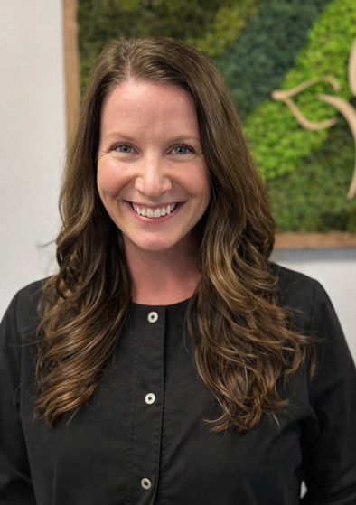 Huguenin Family Dental Staff Member