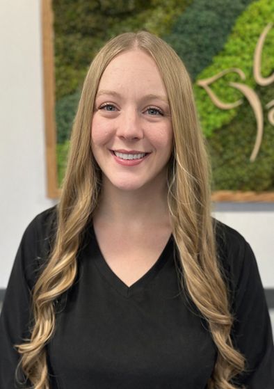 Huguenin Family Dental Staff Member