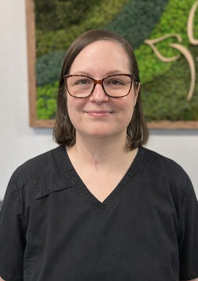 Huguenin Family Dental Staff Member