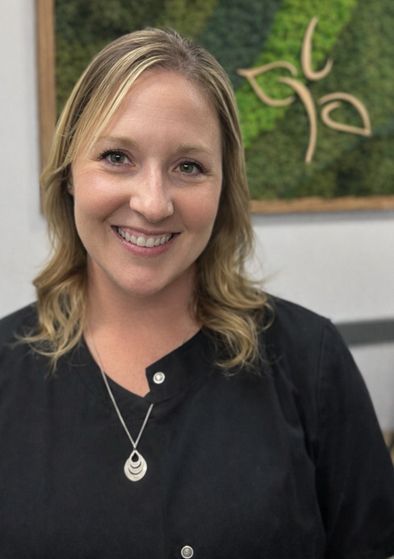 Huguenin Family Dental Staff Member