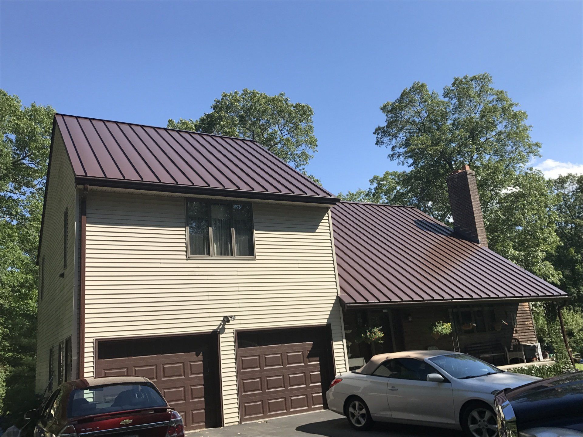 McClintock Roofing image