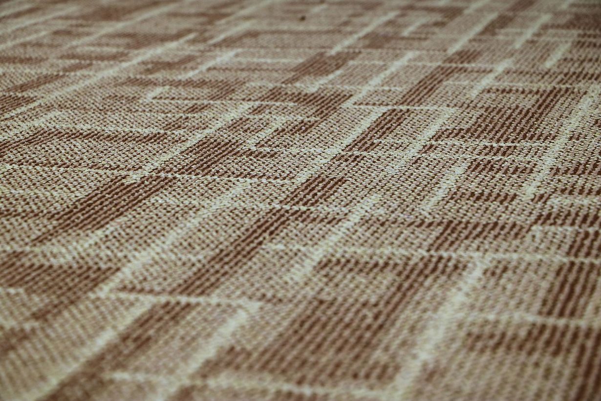 D & R Floor Covering