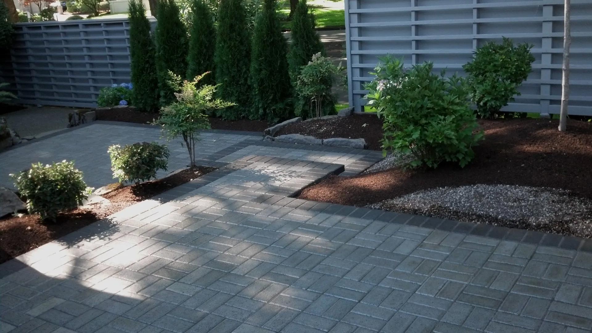 Paver Patio & Walkway