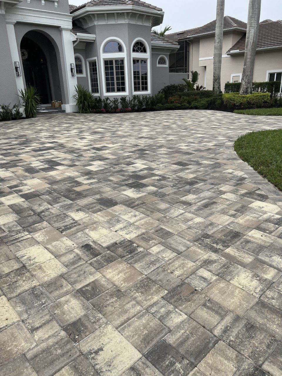 Driveway Brick Pavers Interlocking Fort Myers, Naples, Bonita