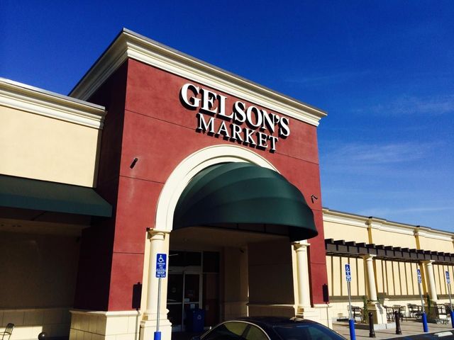 Gelson’s Market storefront