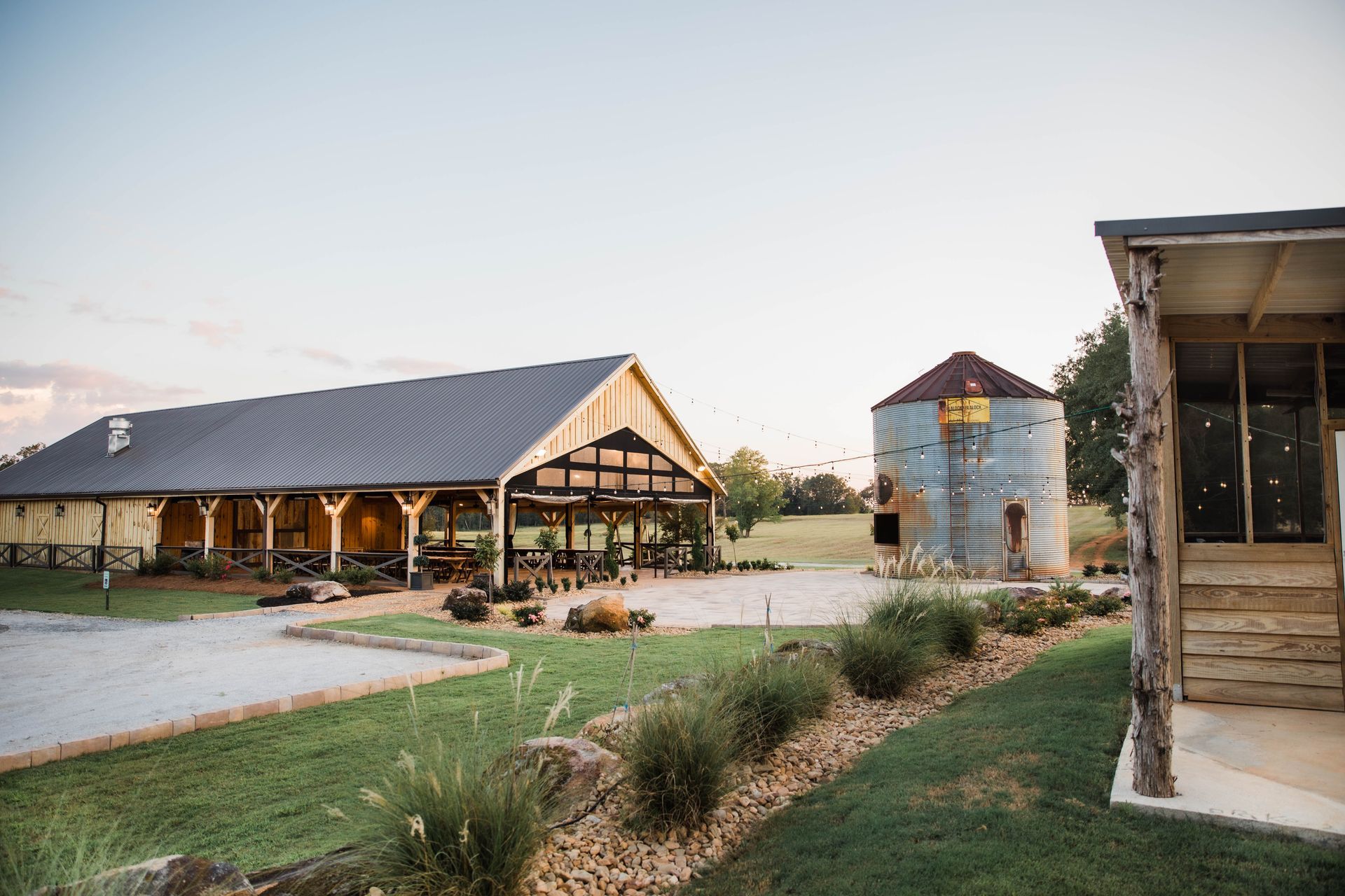 Event Venue Hidden Haven Estate Milner, GA