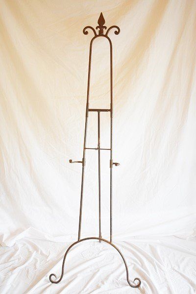 Rusitc Easel