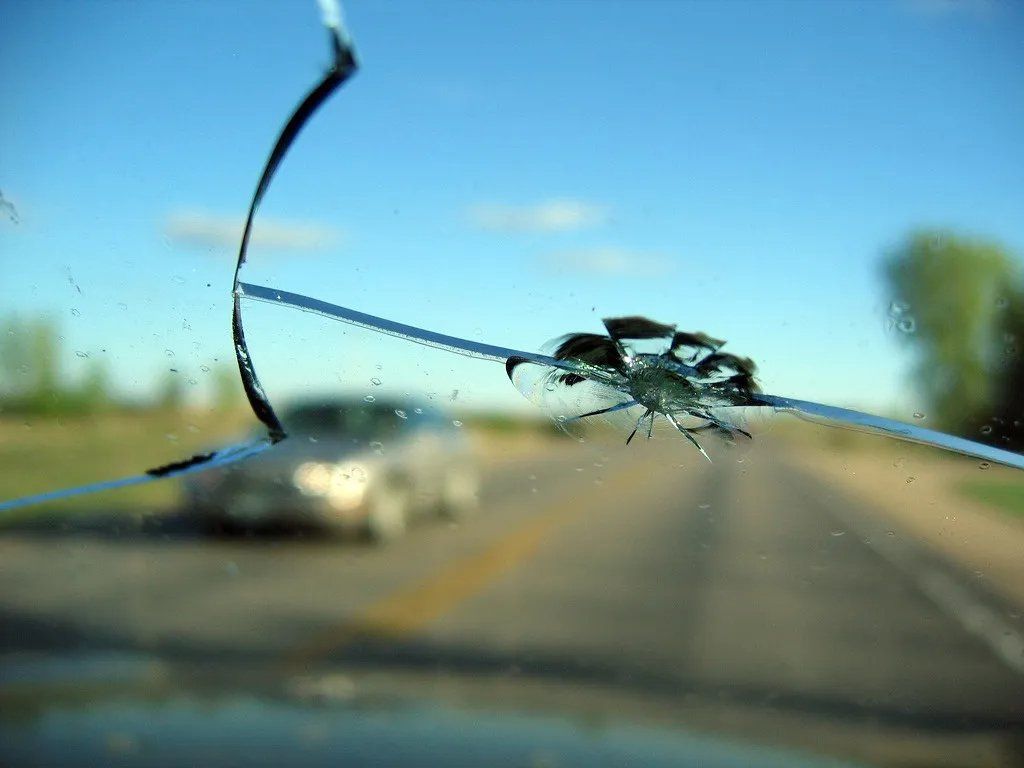 Auto glass