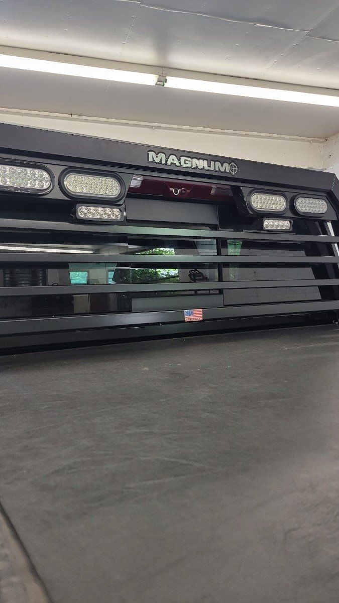 Magnum headache rack