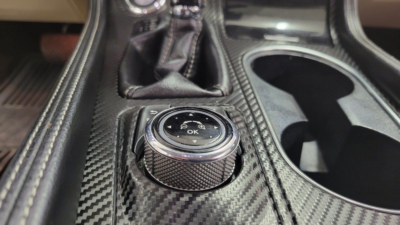 Center console fiber cover