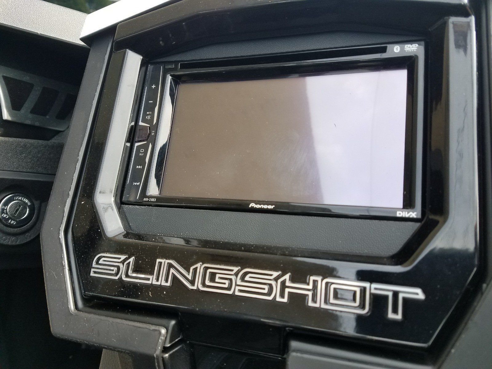 Pioneer car screen