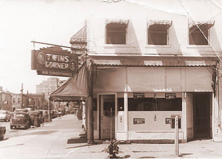 Old photo of a Saputo's building