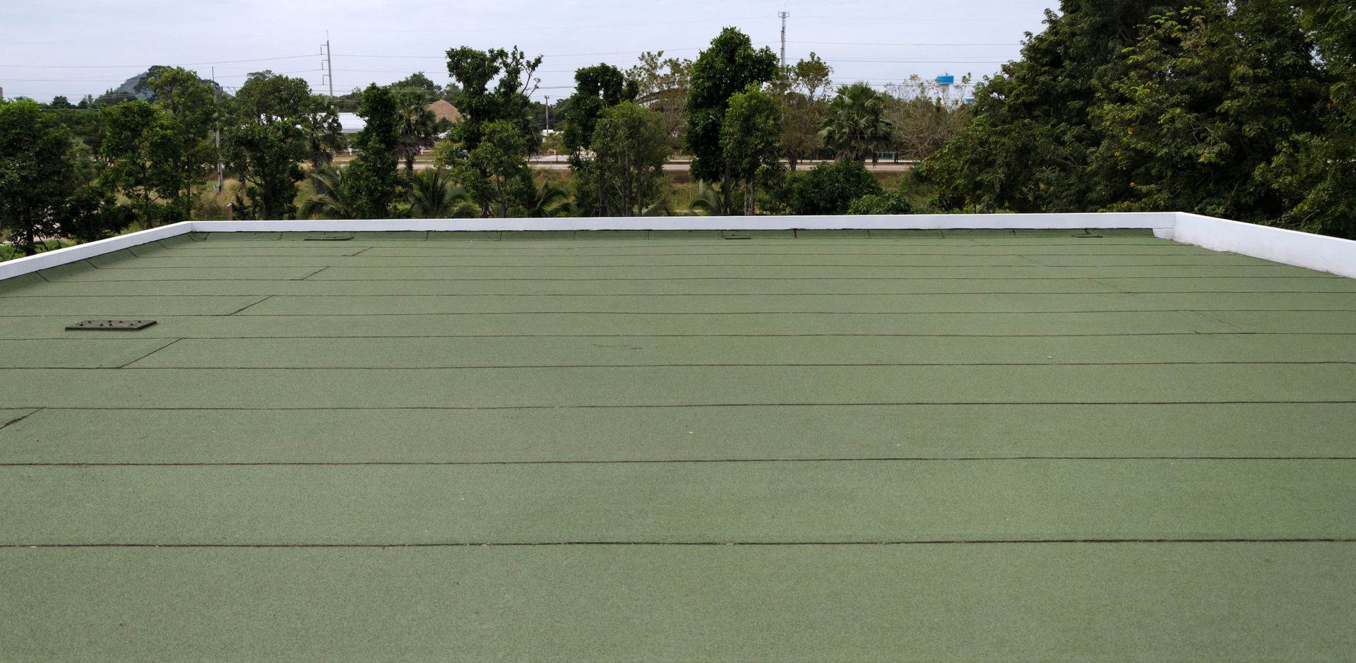 Lightweight insulating concrete
