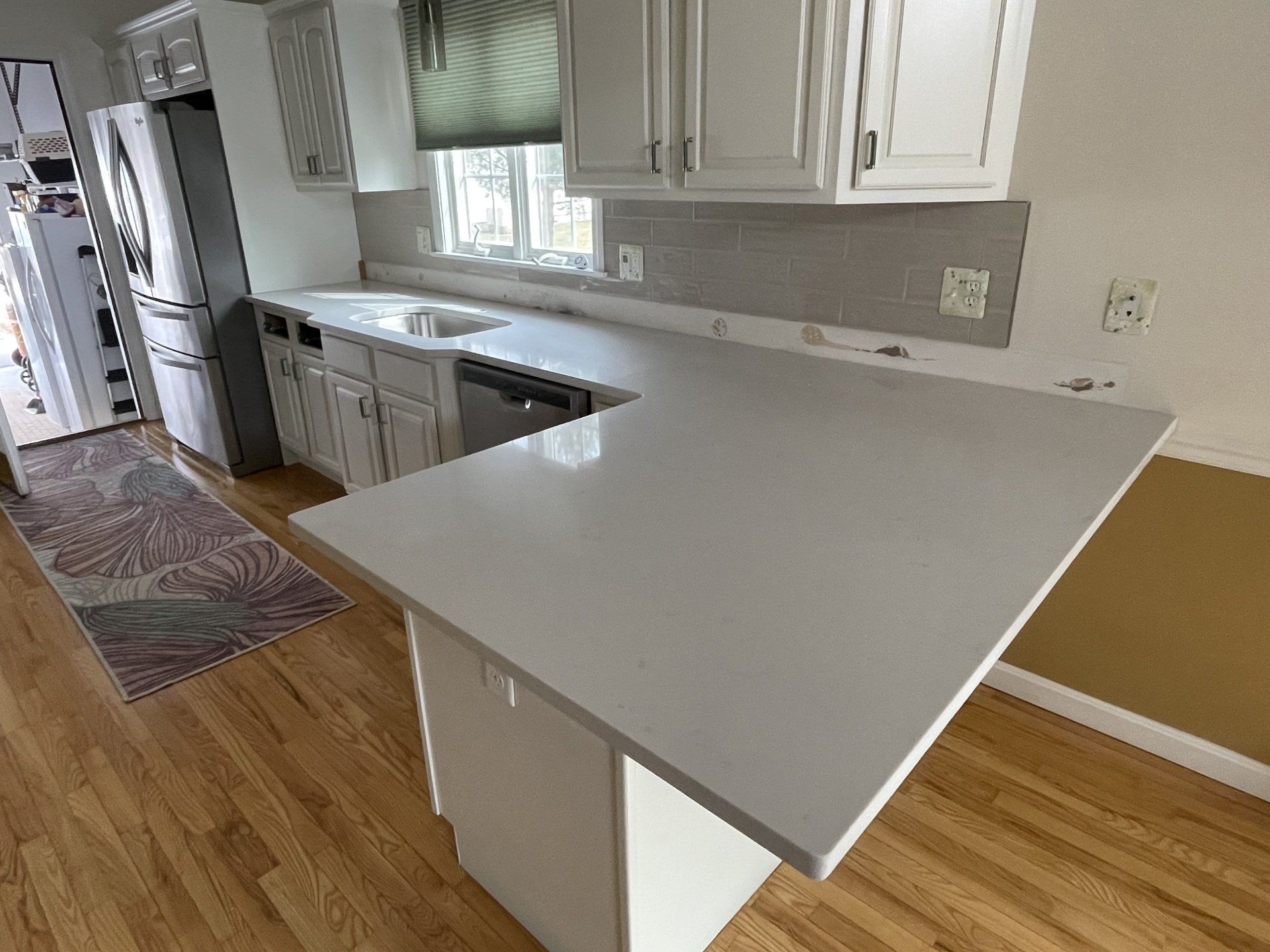 Kitchen with quartz countertops