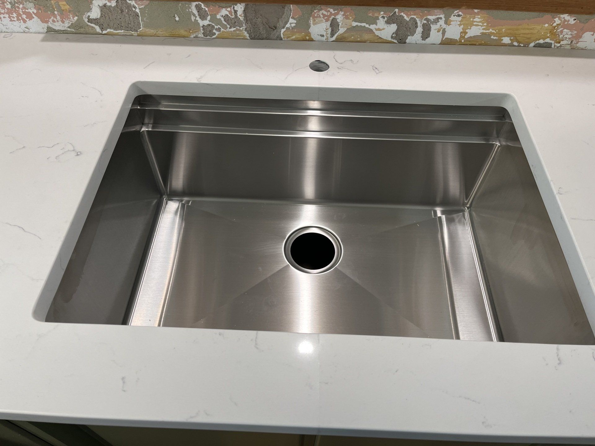 Modern sink