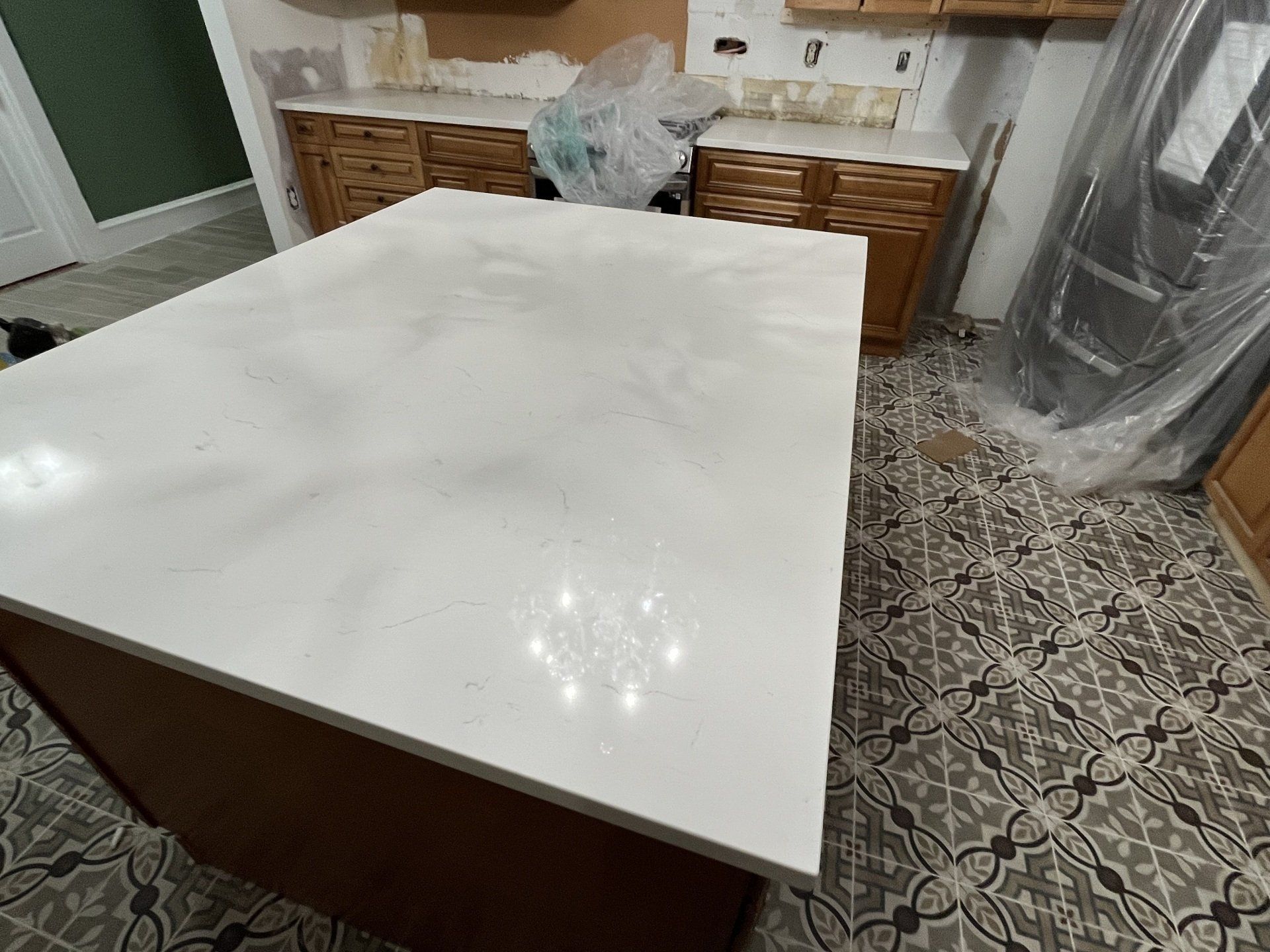 New kitchen quartz countertop