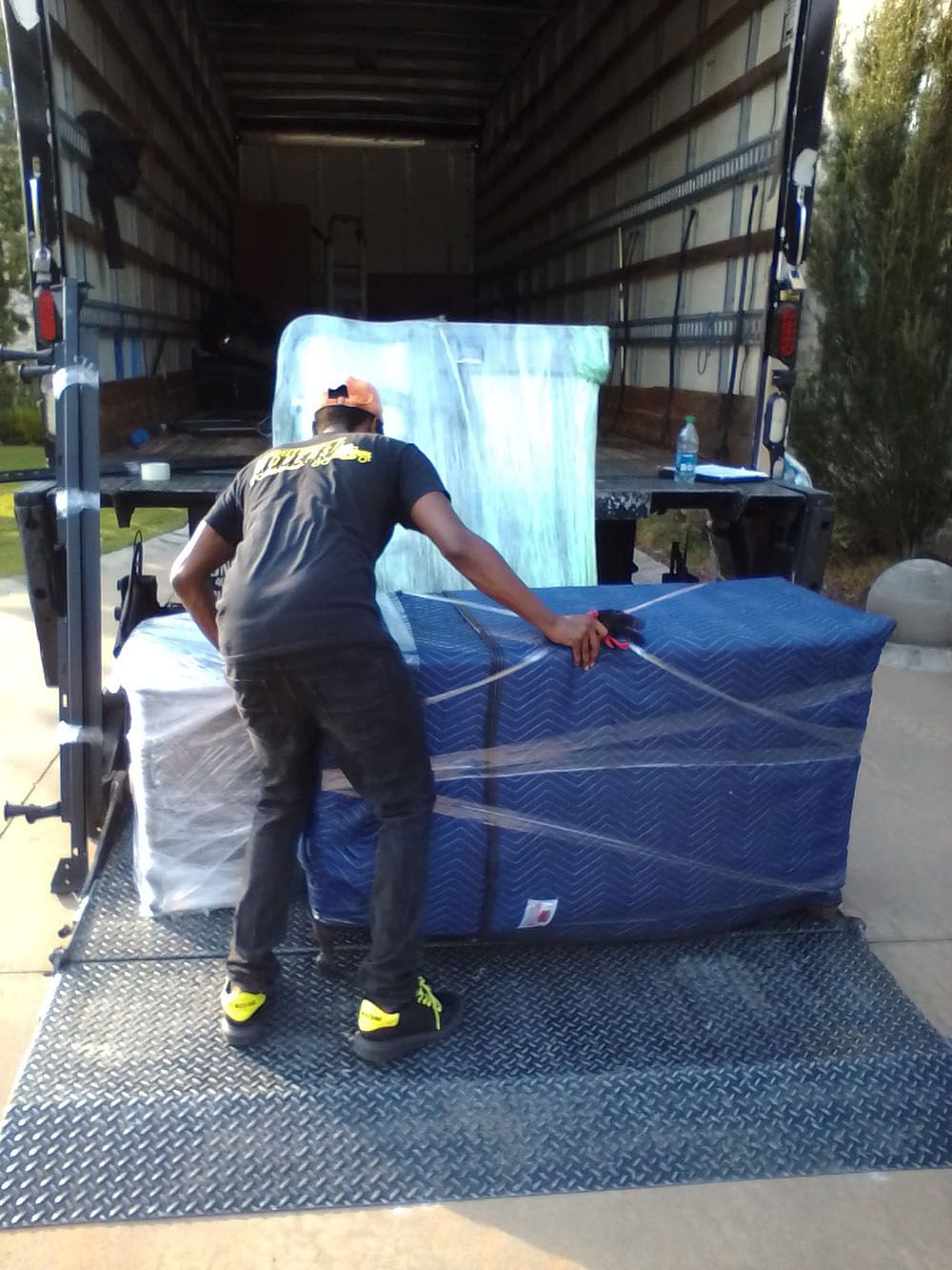 professional mover for residential and commercial